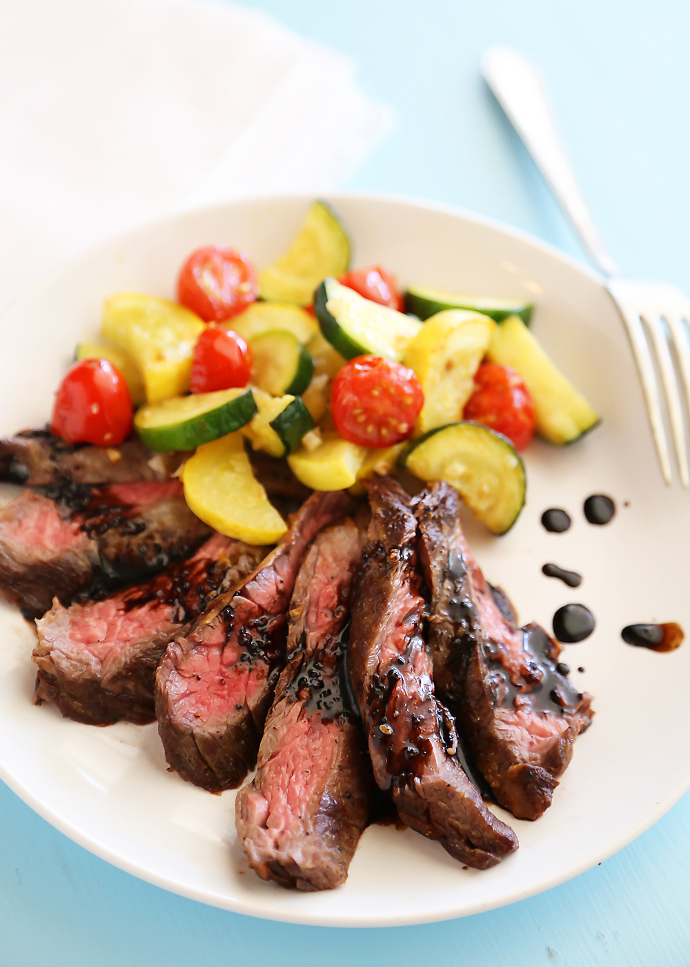 Filet Frenzy 1 SkilletBalsamicSkirtSteakwithGarlicZucchiniSquashandTomatoes 1